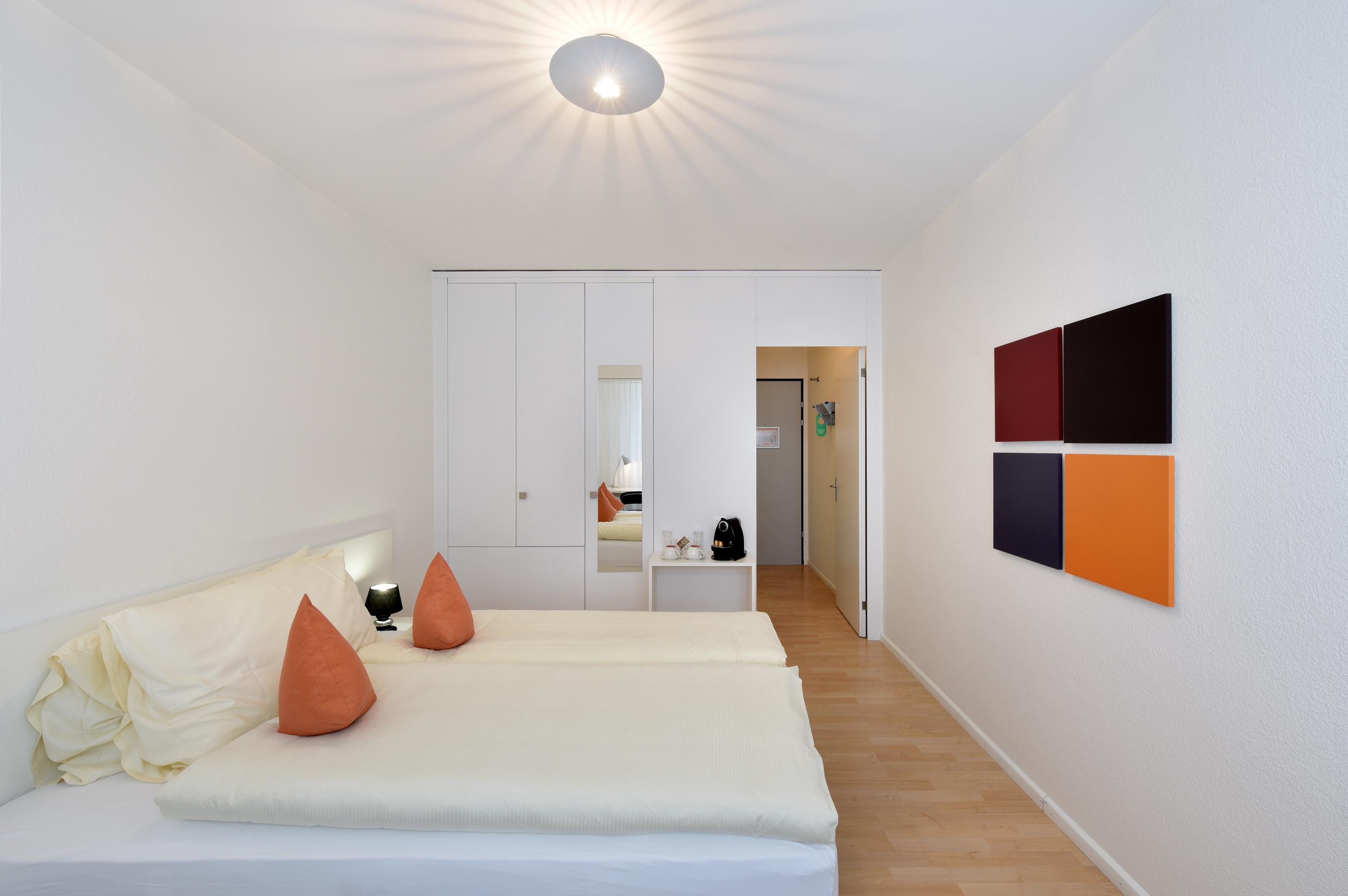 Apaliving - Budgethotel Basel Bagian luar foto