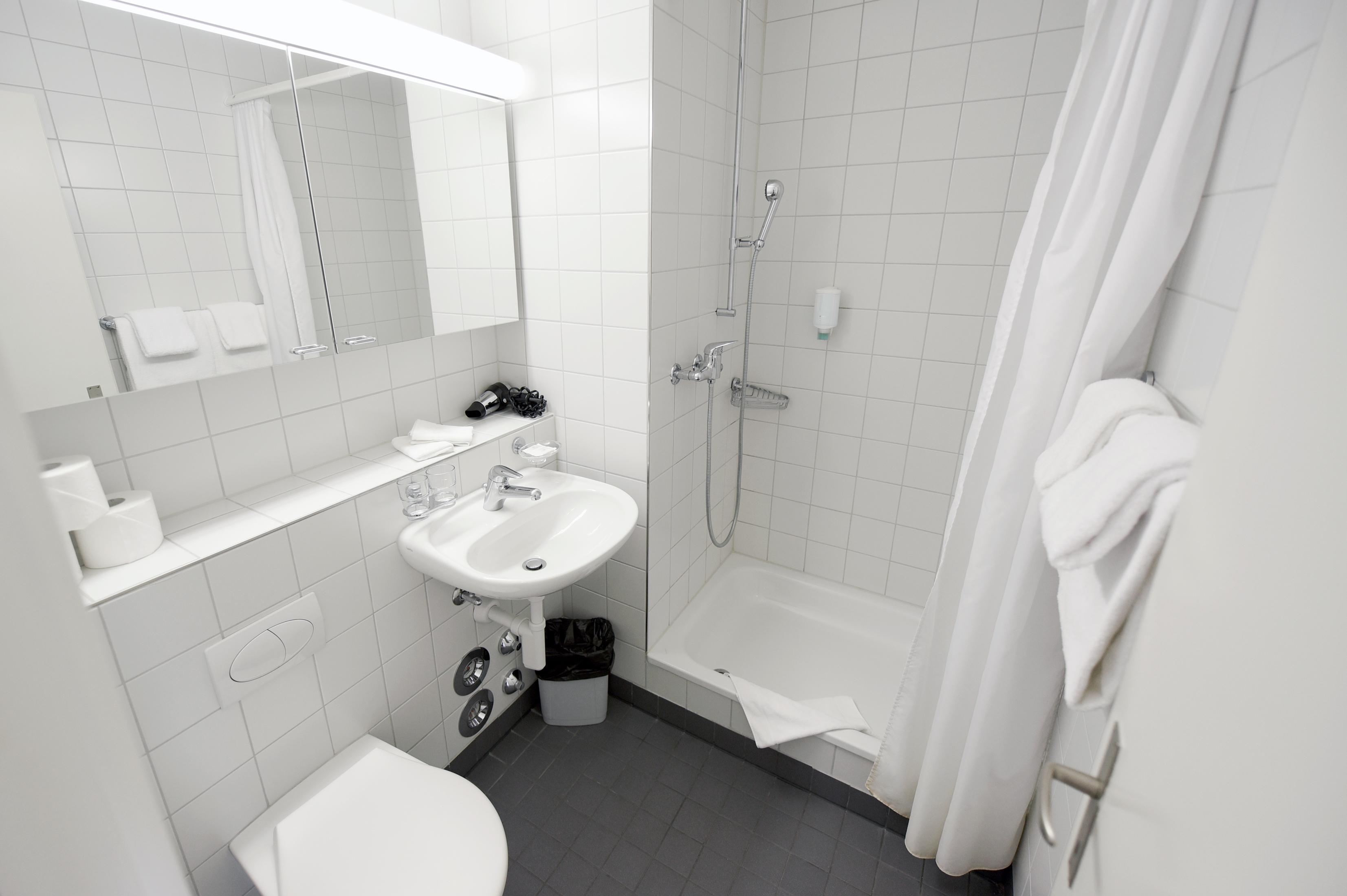 Apaliving - Budgethotel Basel Bagian luar foto